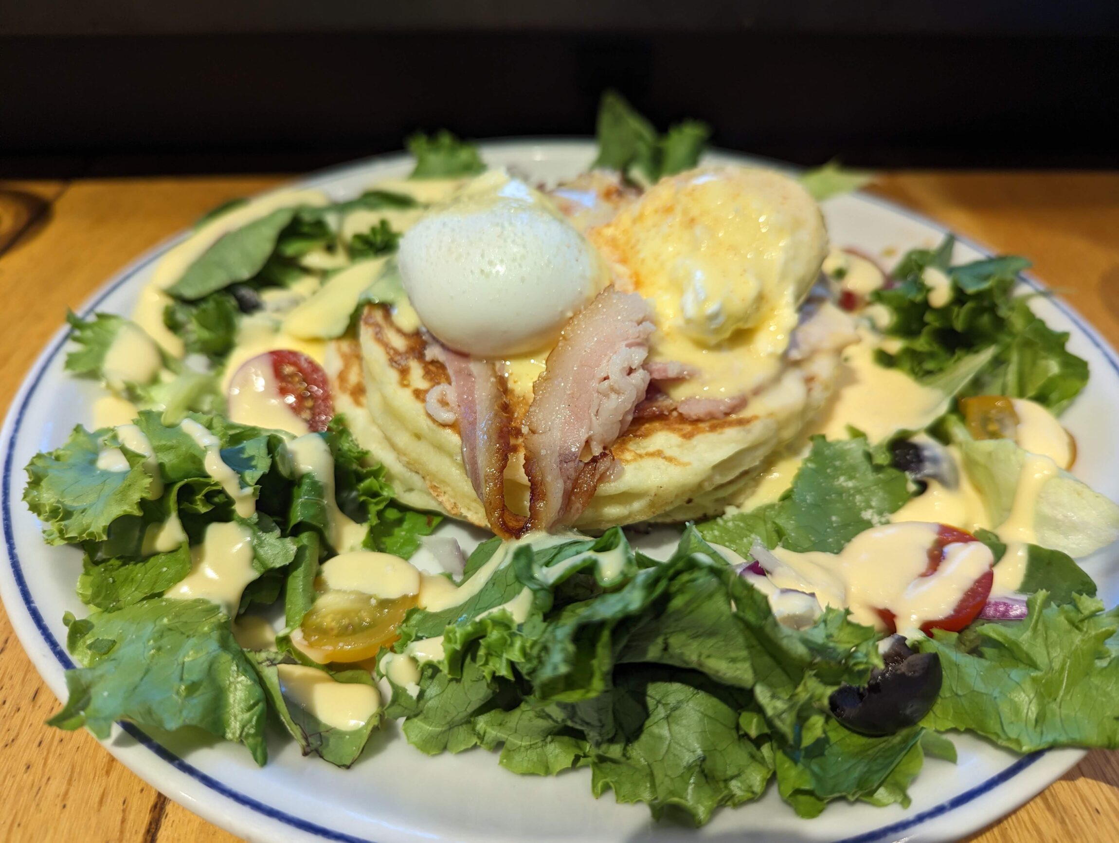 J.S. PANCAKE CAFE「EGGS BENEDICT PANCAKES エッグベネディクトパンケーキ」の写真 (5)