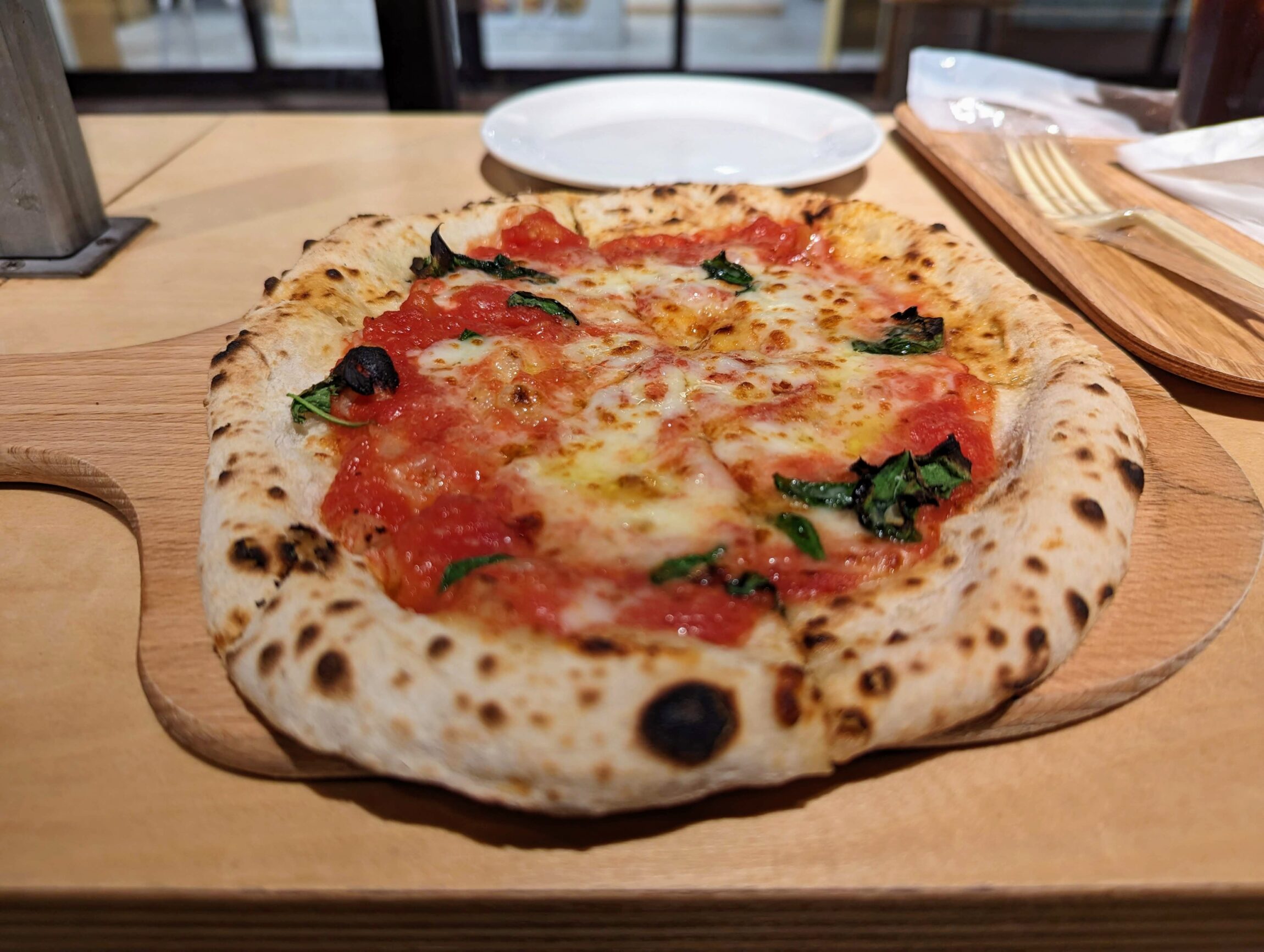 PIZZA FORNO CAFEのマルゲリータの写真