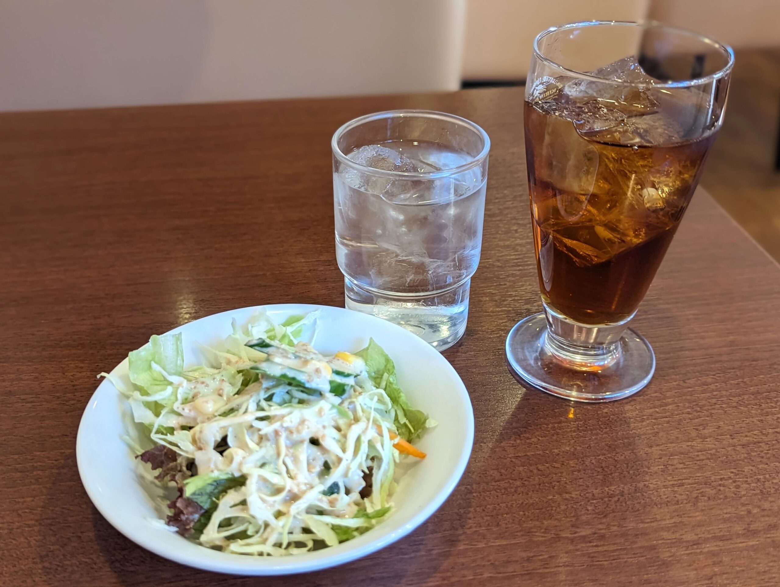 中野、カレー＆居酒屋 ニコニコ