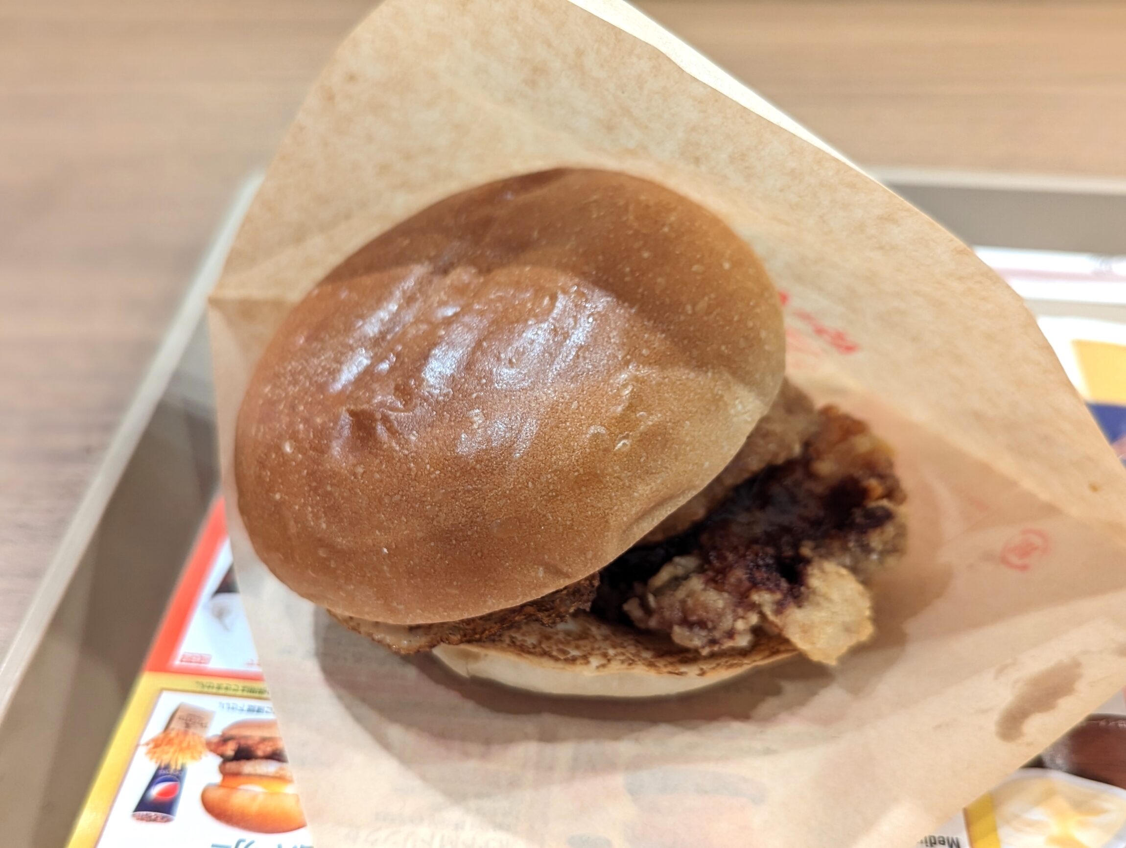 ファーストキッチンの月見もっちチキン竜田バーガー