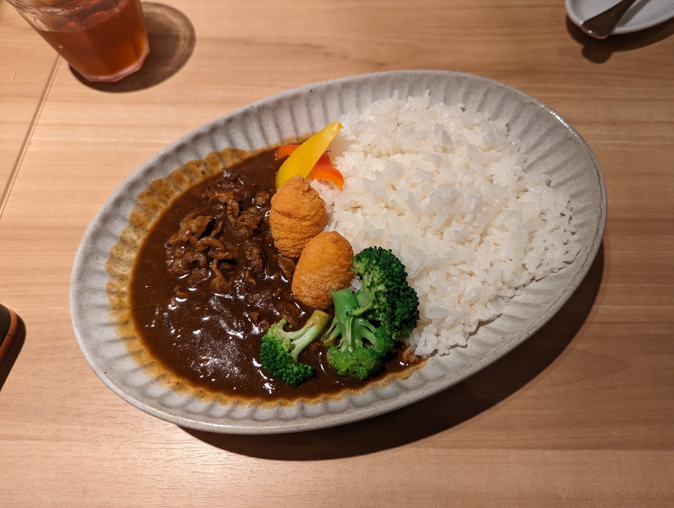 CAFÉ OASIS（カフェオアシス）のスパイシービーフカレー