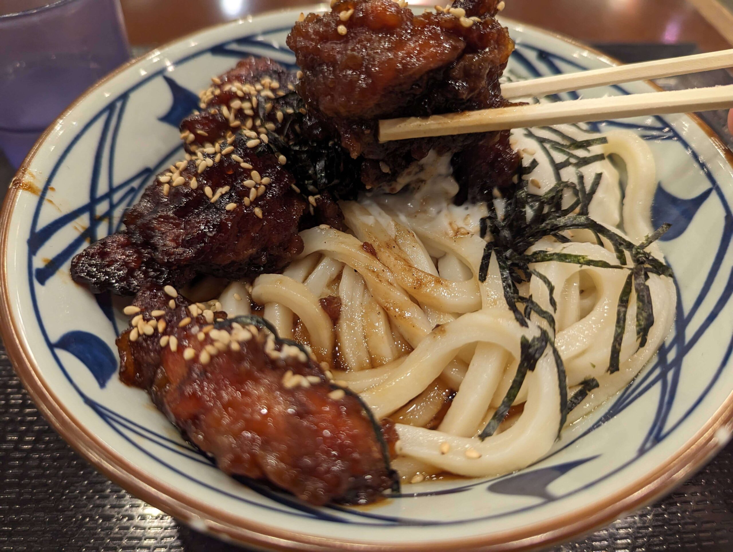 丸亀製麺「てりやきタル鶏ぶっかけ 並、温」の写真